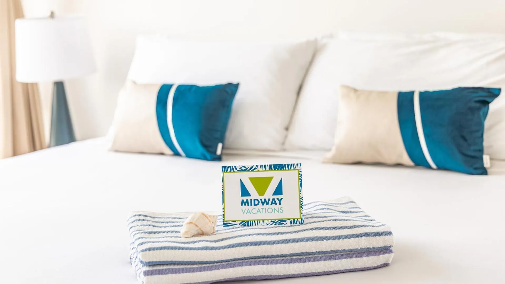 הונולולו Newly Renovated 2 Bedroom Condo, 1 Block To Waikiki Beach, Free Parking ארצות הברית