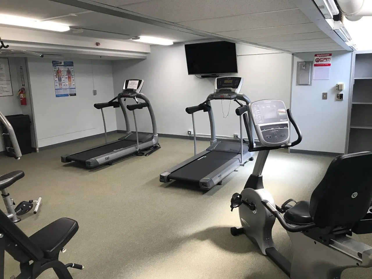 הונולולו Newly Renovated 2 Bedroom Condo, 1 Block To Waikiki Beach, Free Parking דירה